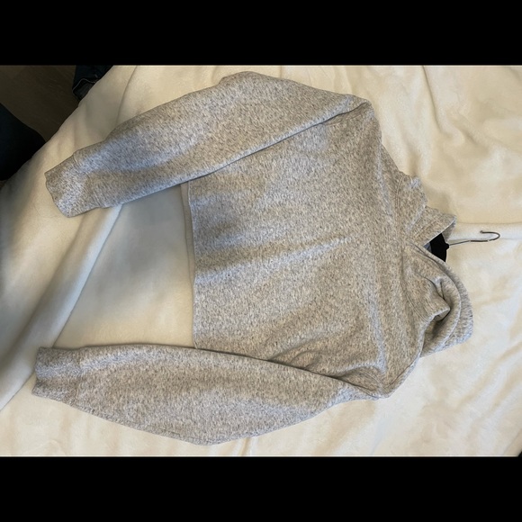 TNA Cozy Fleece Boyfriend Cropped Hoodie (M) - Picture 11 of 11
